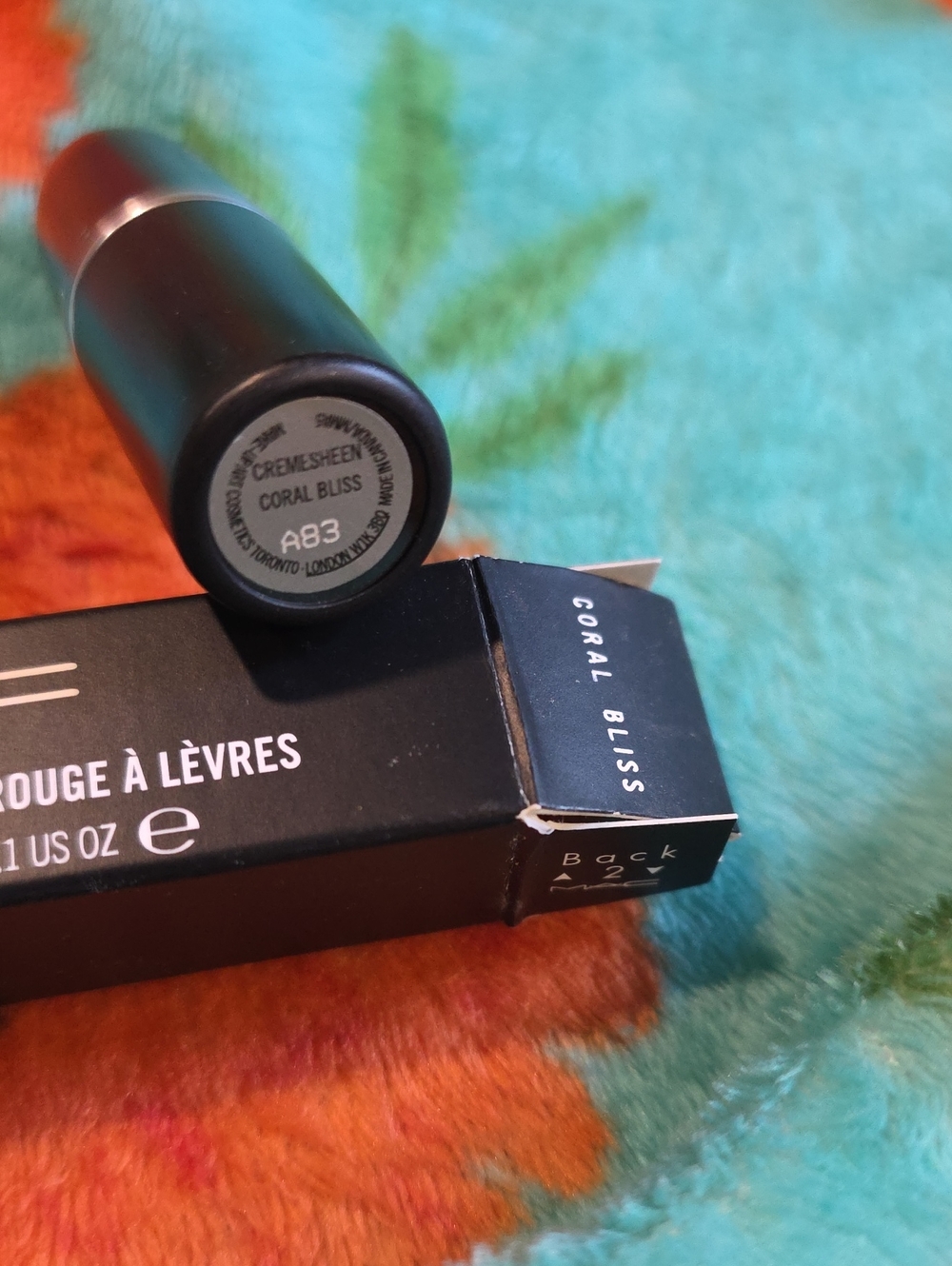 Mac Coral Bliss Cremesheen Lipstick - Picture 3 of 3
